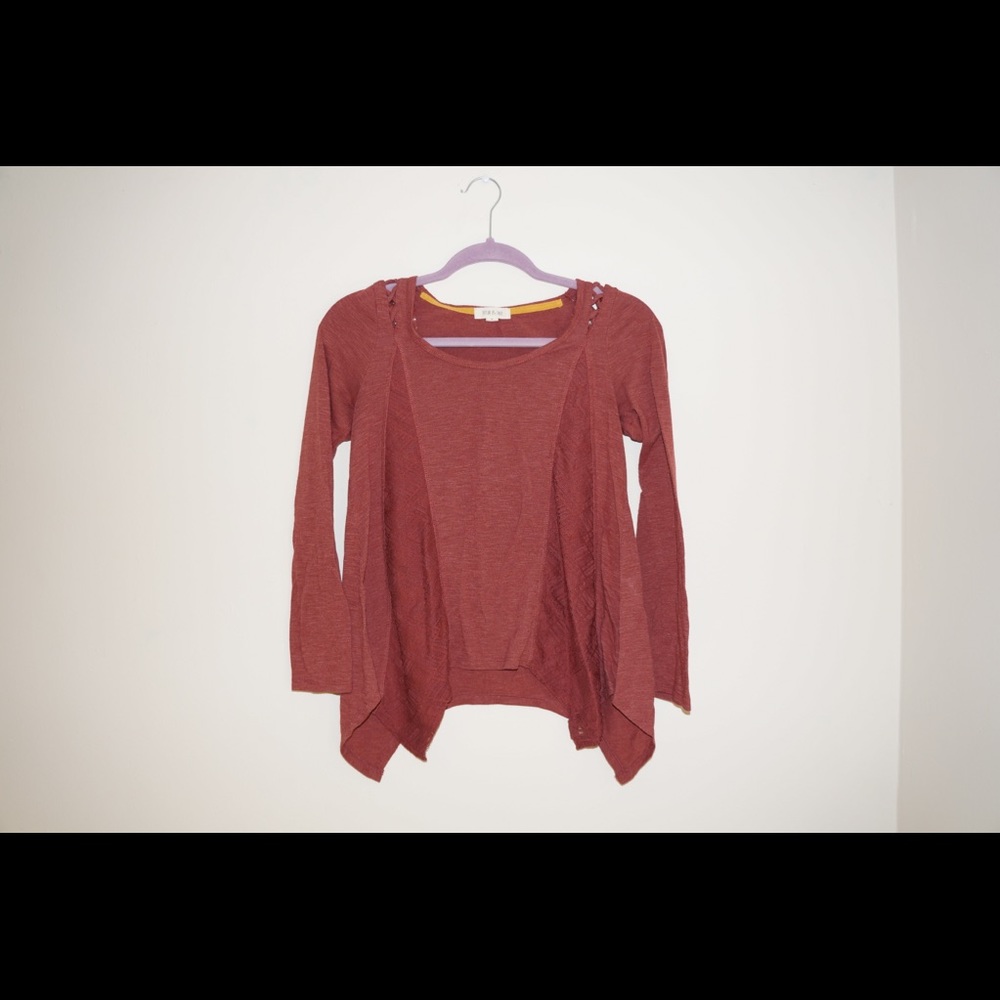 Taylor and Sage comfy top from Francesca’s